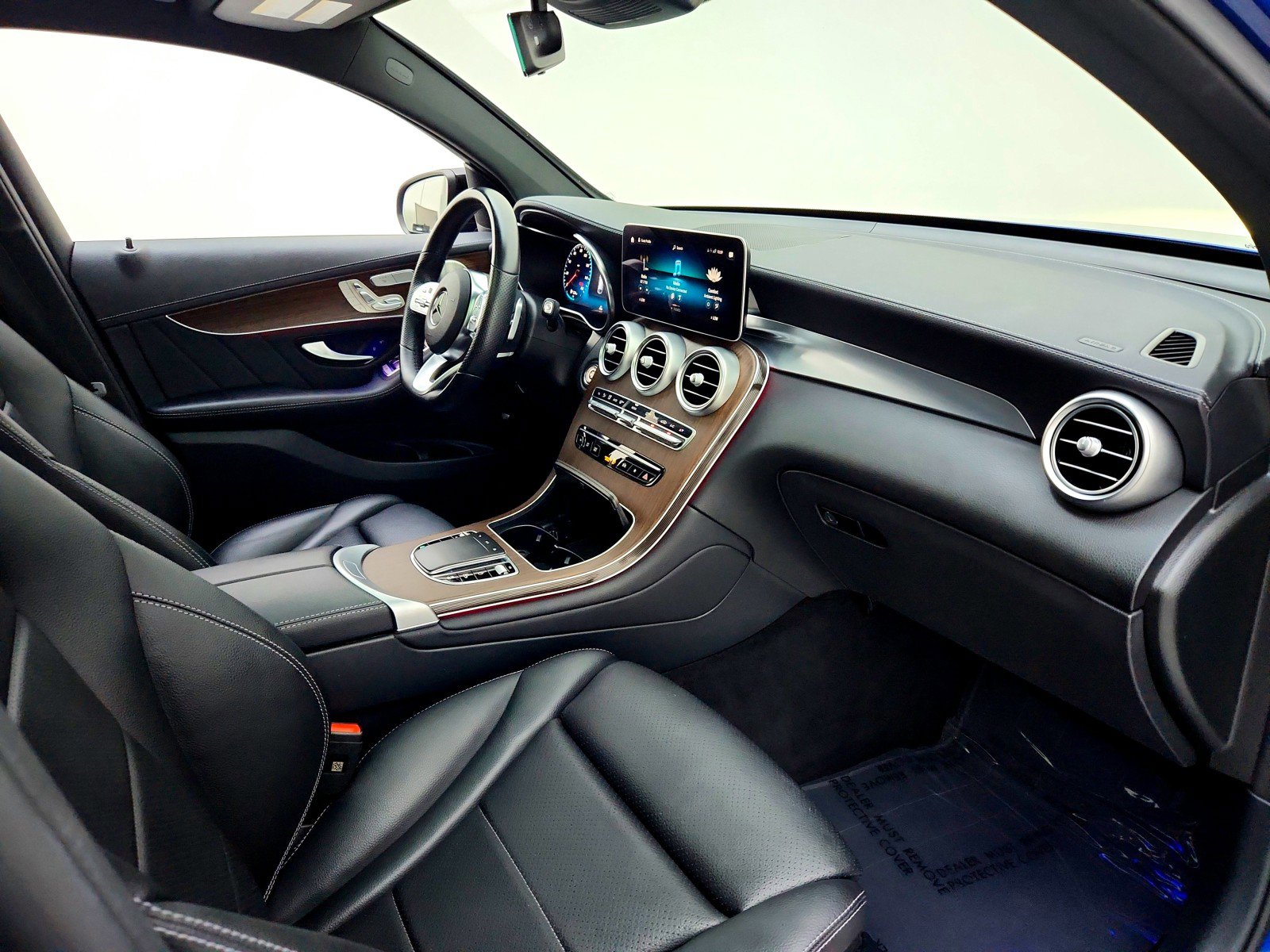 Certified 2023 Mercedes-Benz GLC 300 4MATIC Coupe image 24