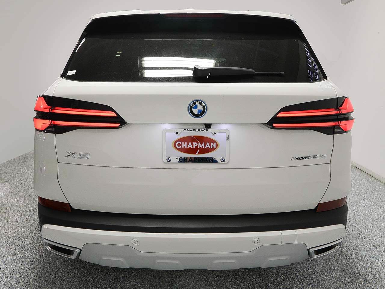 Used 2026 BMW X5 xDrive50e AWD/4WD image 4
