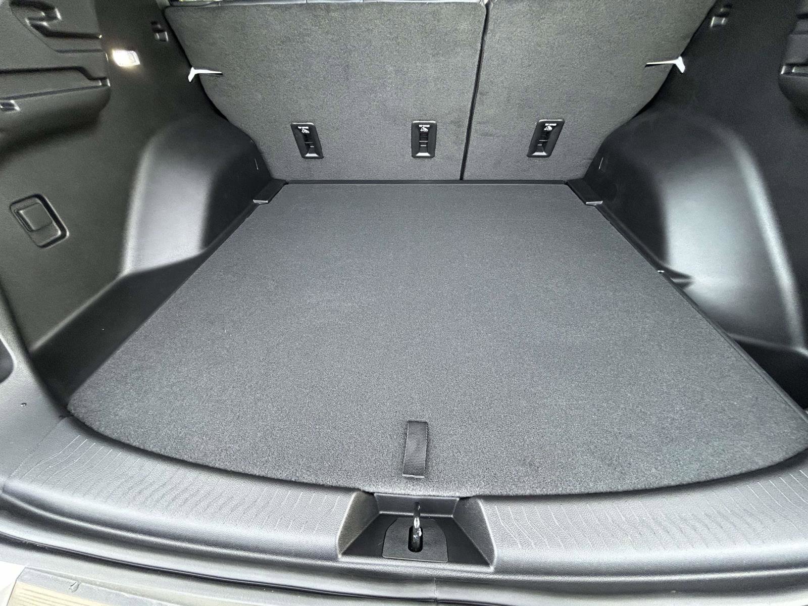 New 2026 Chevrolet Equinox EV LT image 16