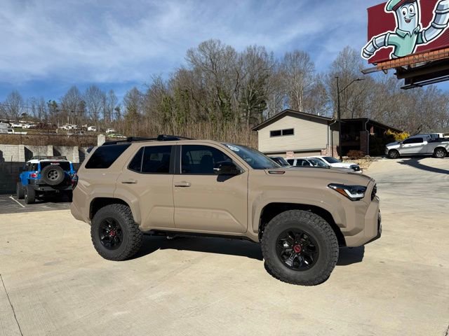 Used 2025 Toyota 4Runner TRD Pro AWD/4WD image 2