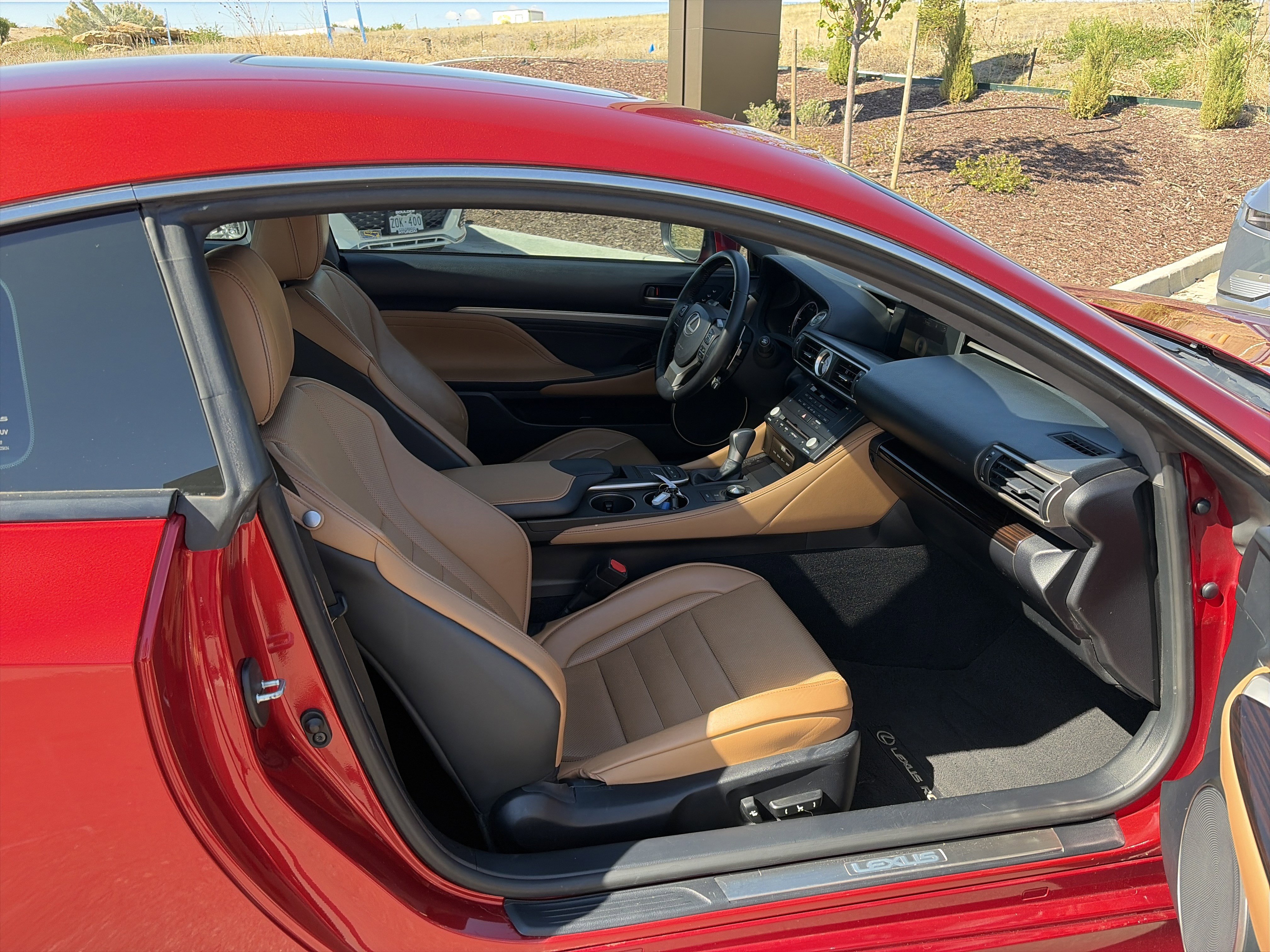 Used 2015 Lexus RC 350 w/ Luxury Package RWD image 24