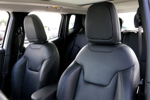 Used 2021 Jeep Renegade Limited w/ Sun & Sound Group image 11