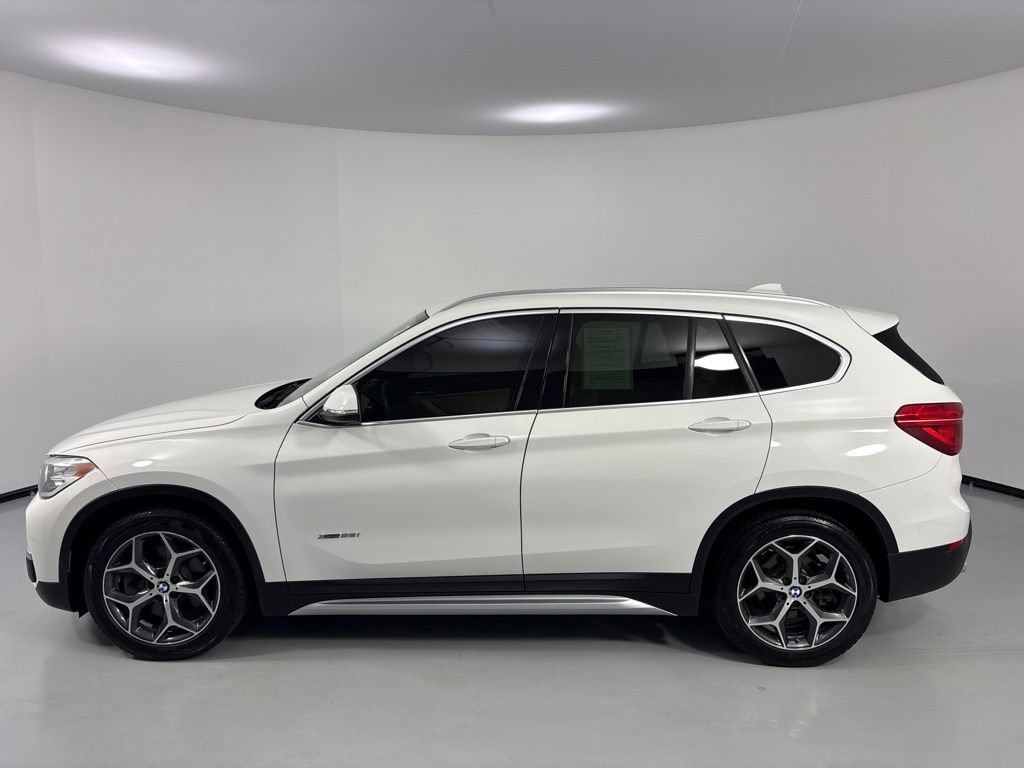 Used 2018 BMW X1 xDrive28i AWD/4WD image 4