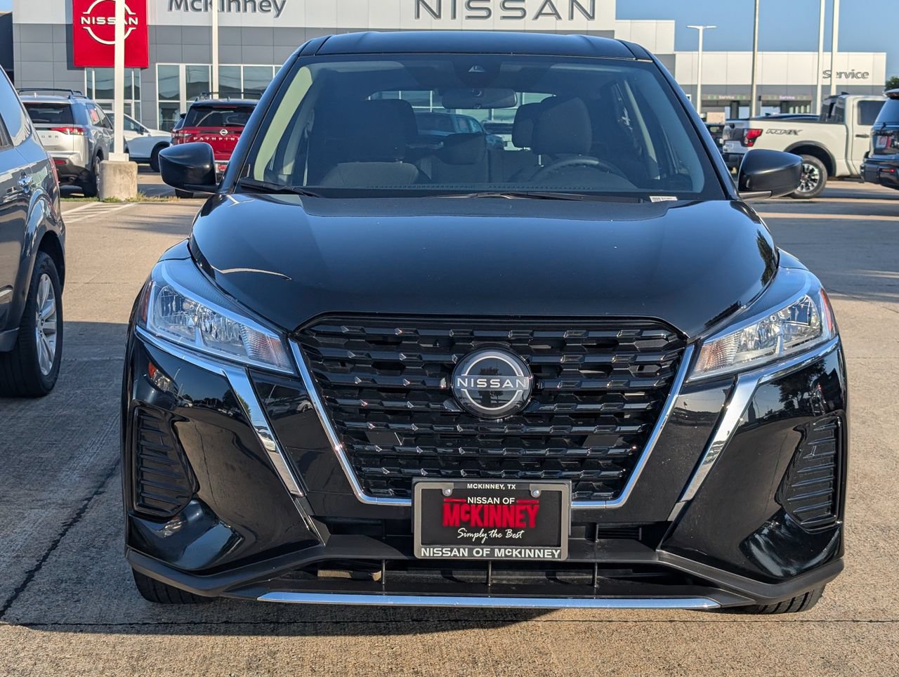 Certified 2025 Nissan Kicks Play S FWD image 6