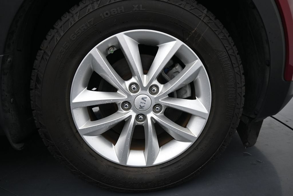 Used 2017 Kia Sorento AWD w/ LX Convenience Package image 11