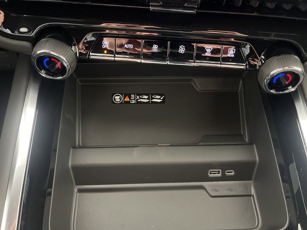 New 2026 Chevrolet Tahoe Z71 w/ Z71 Off-Road Package image 36