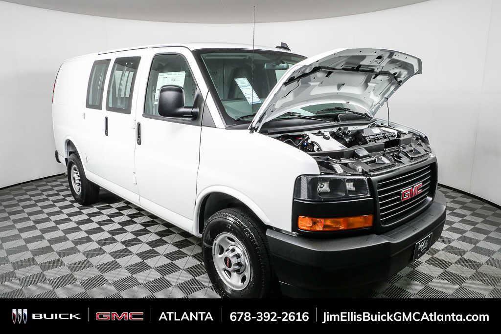 New 2025 GMC Savana 2500 w/ Driver Convenience Package RWD image 27