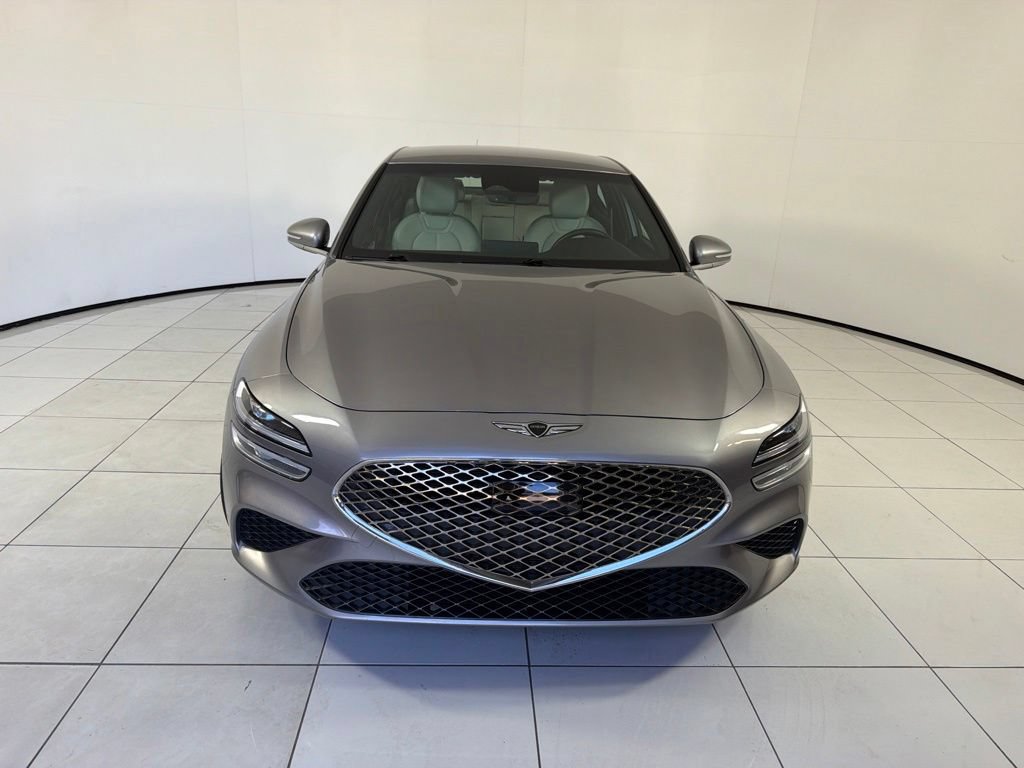 Used 2025 Genesis G70 2.5T RWD image 2