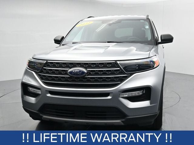 Certified 2022 Ford Explorer XLT w/ Equipment Group 202A AWD/4WD image 3