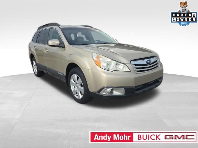 Used 2010 Subaru Outback 2.5i Premium AWD/4WD image 3