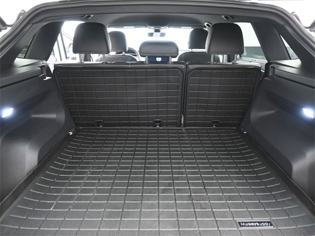 Certified 2024 Volkswagen Atlas Cross Sport SE image 10