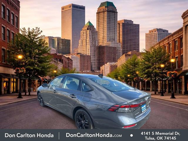Certified 2025 Honda Accord SE image 8