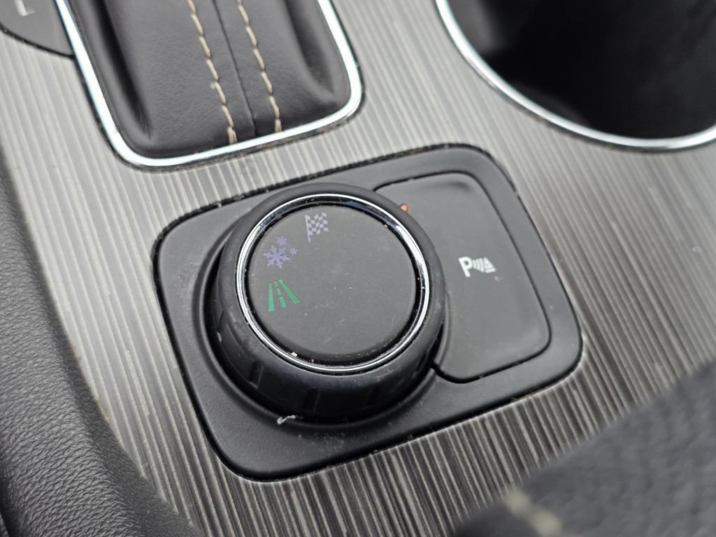 Used 2019 GMC Acadia SLT FWD image 22
