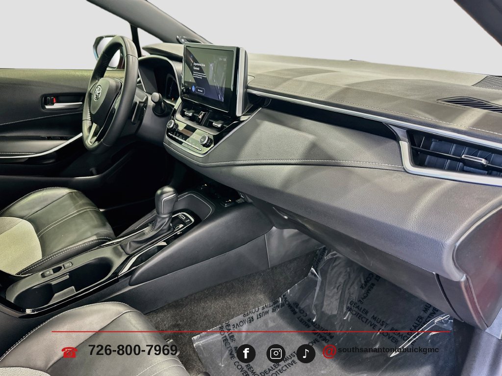 Used 2025 Toyota Corolla XSE FWD image 28