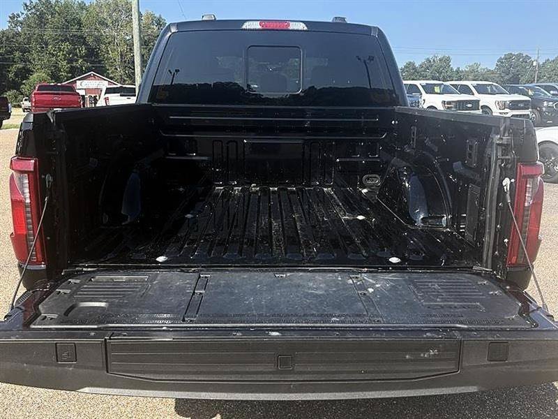 Used 2025 Ford F150 XLT w/ Equipment Group 302A MID AWD/4WD image 35