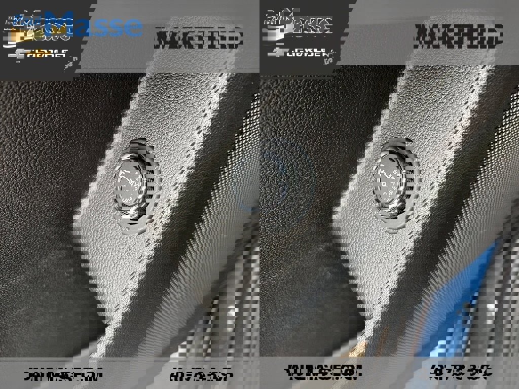 Certified 2023 Chevrolet Traverse LT w/ Rear Camera Mirror Package image 16