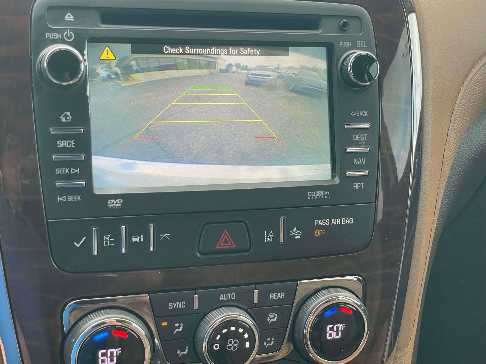 Used 2017 Buick Enclave Leather FWD image 18