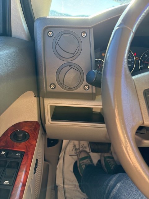 Used 2006 Jeep Commander Limited image 5