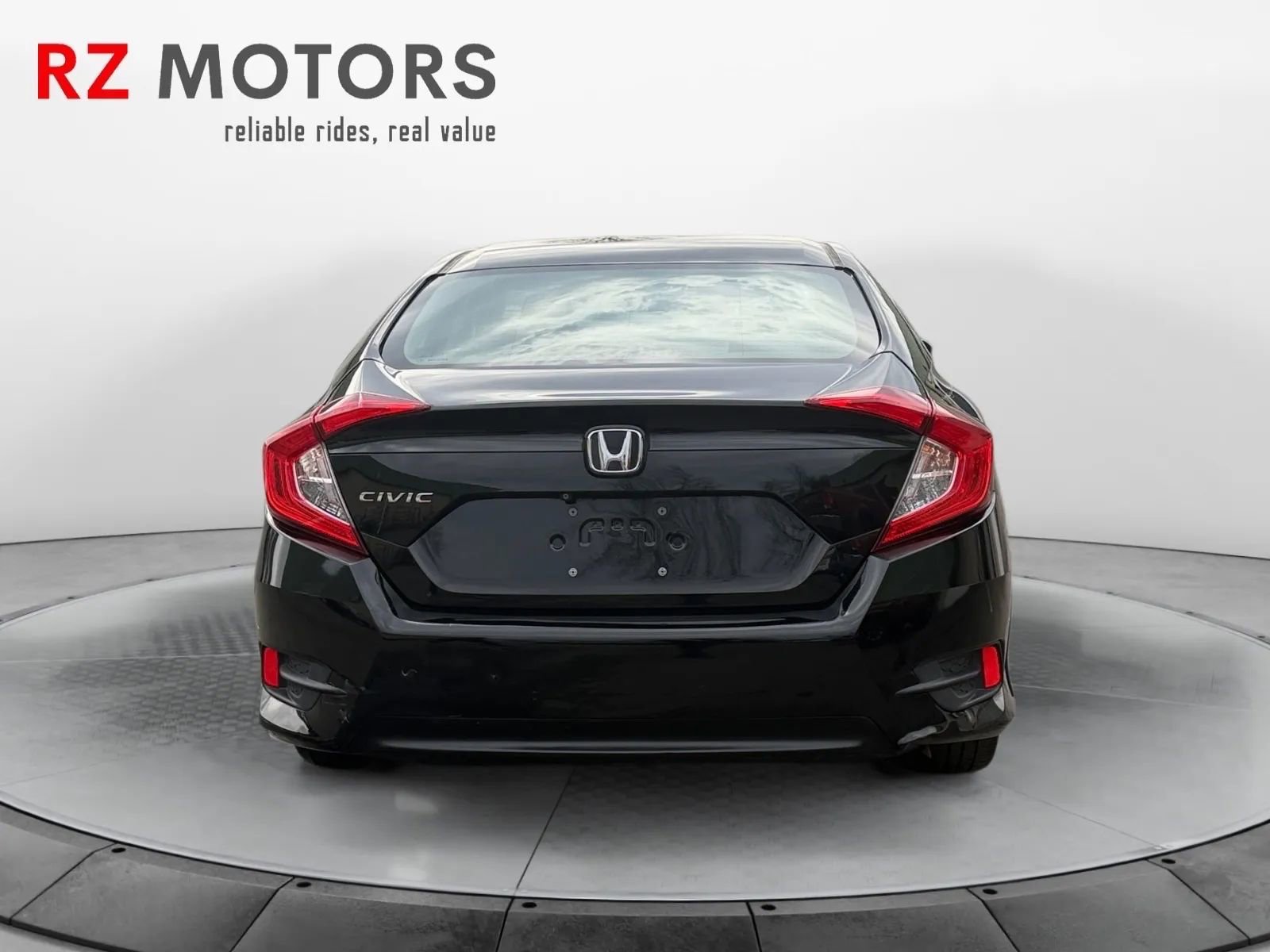 Used 2018 Honda Civic LX image 4