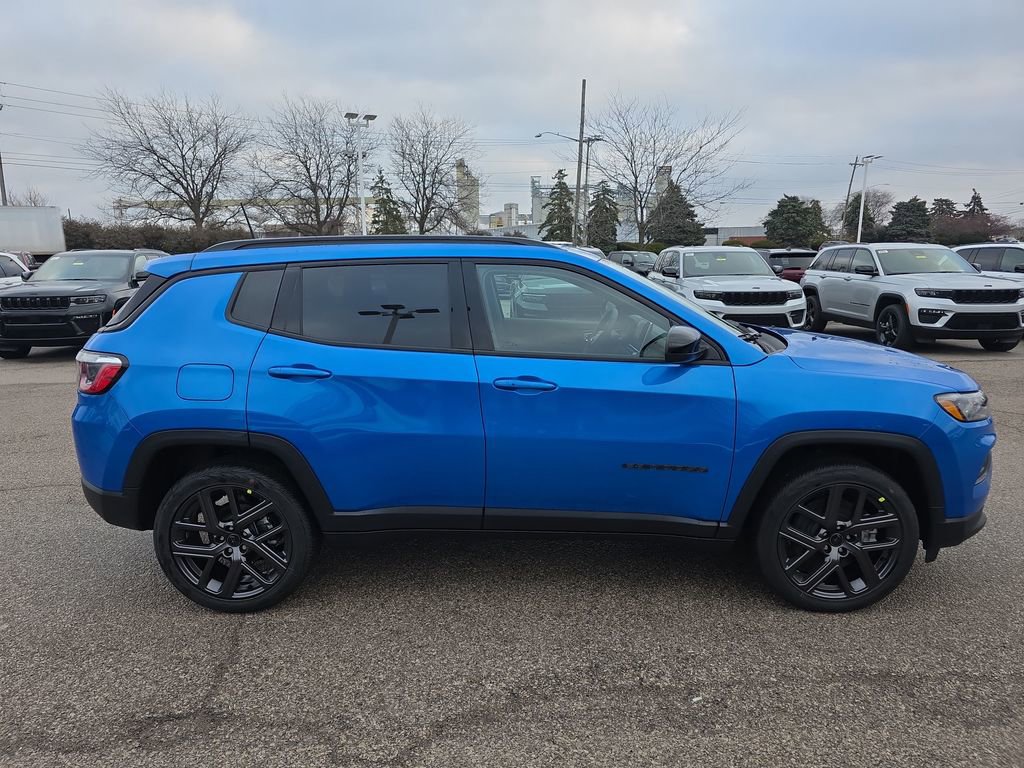New 2026 Jeep Compass Latitude image 6