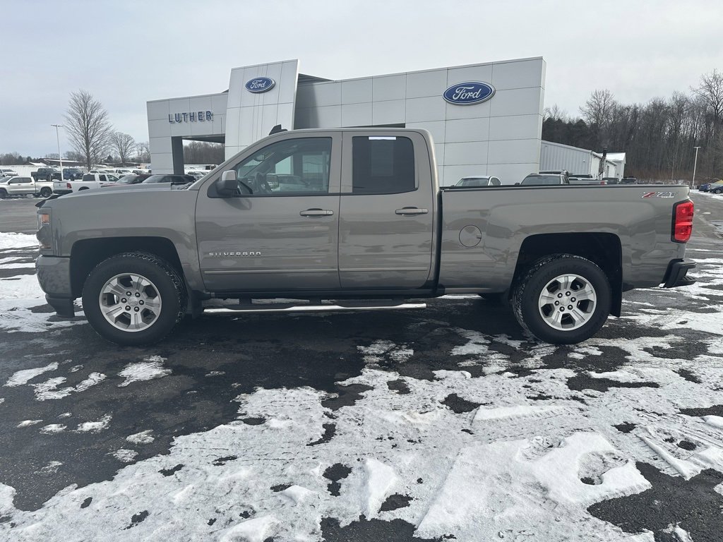Used 2017 Chevrolet Silverado 1500 LT w/ All Star Edition image 2