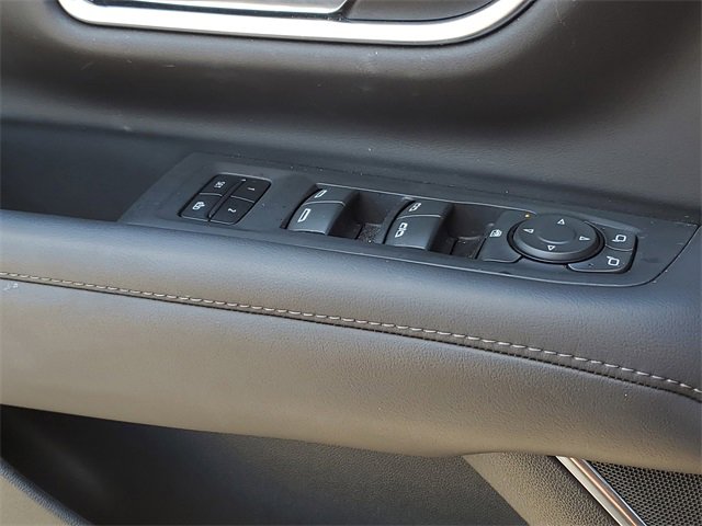 Used 2023 Chevrolet Suburban Z71 image 20