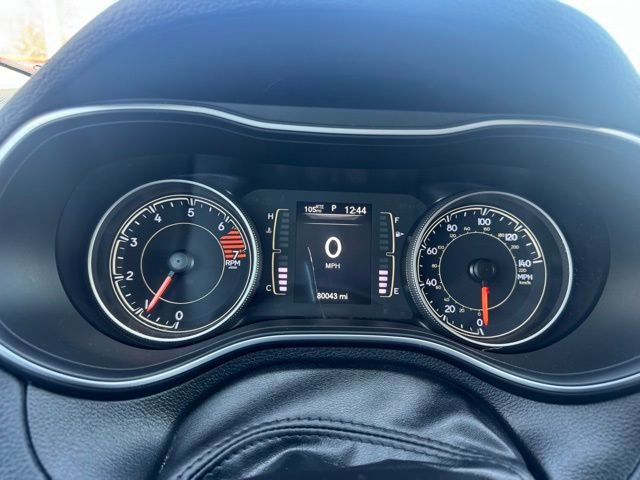 Used 2021 Jeep Cherokee Latitude Plus AWD/4WD image 17