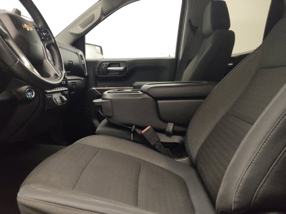 Used 2019 Chevrolet Silverado 1500 LT w/ Texas Edition RWD image 17
