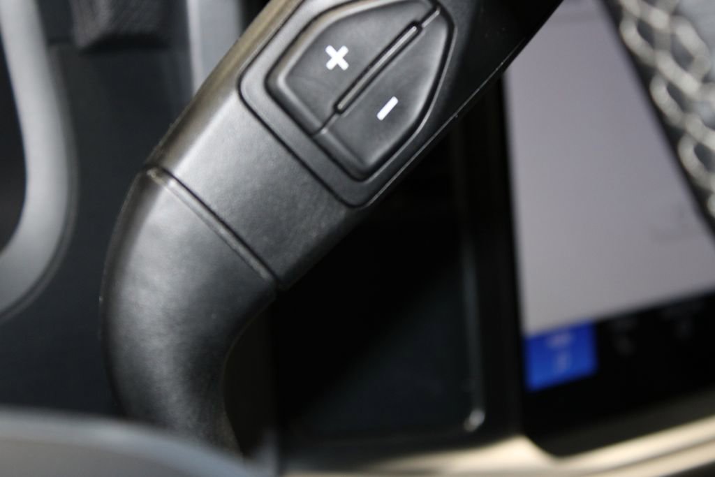 Used 2025 Ford F150 XLT w/ Equipment Group 301A Standard image 40