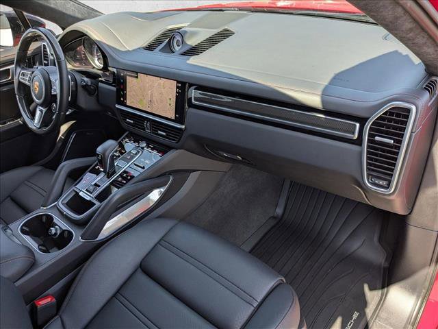 Used 2022 Porsche Cayenne Turbo image 24