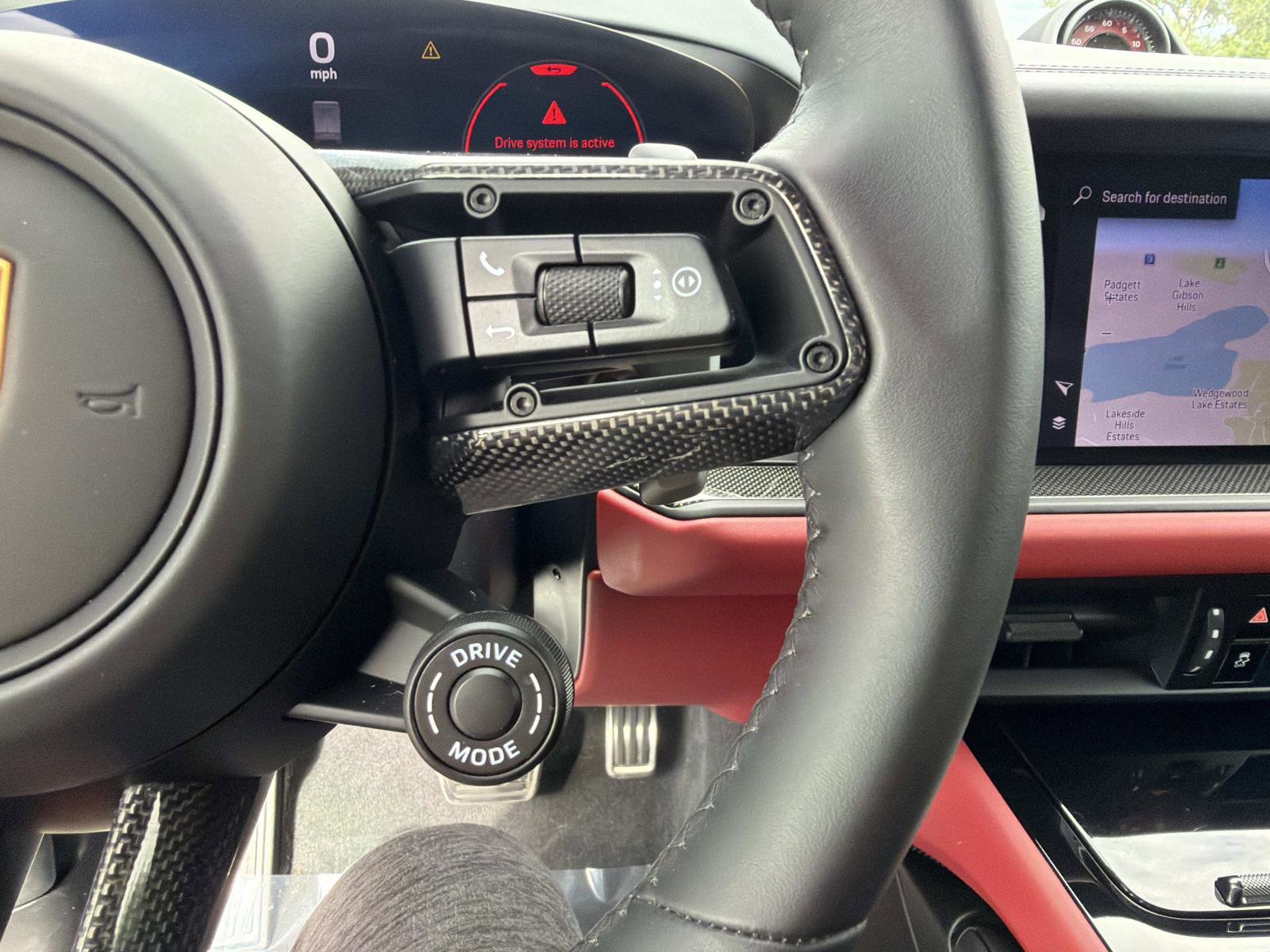 Used 2025 Porsche Cayenne GTS AWD/4WD image 28