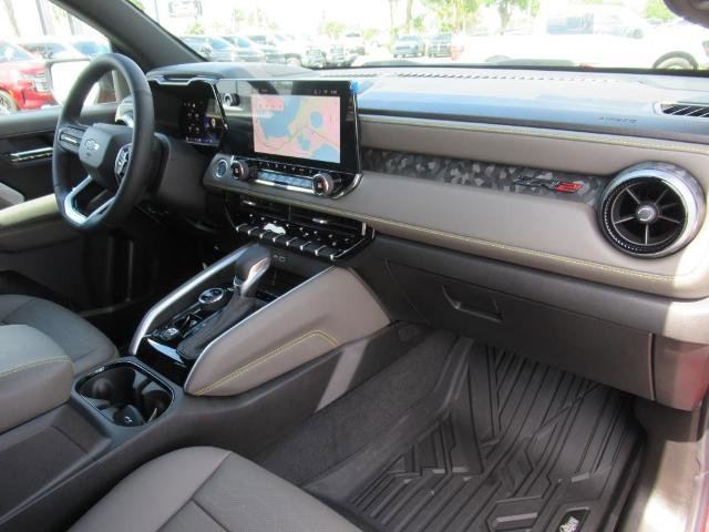 New 2025 Chevrolet Colorado ZR2 w/ ZR2 Bison Edition image 14