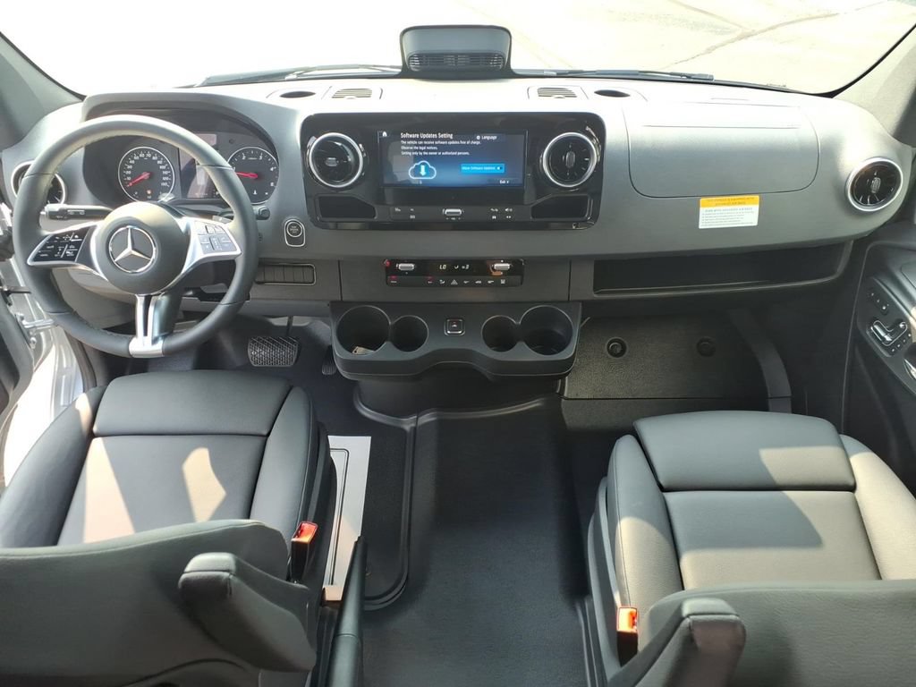 New 2026 Mercedes-Benz Sprinter 2500 image 27