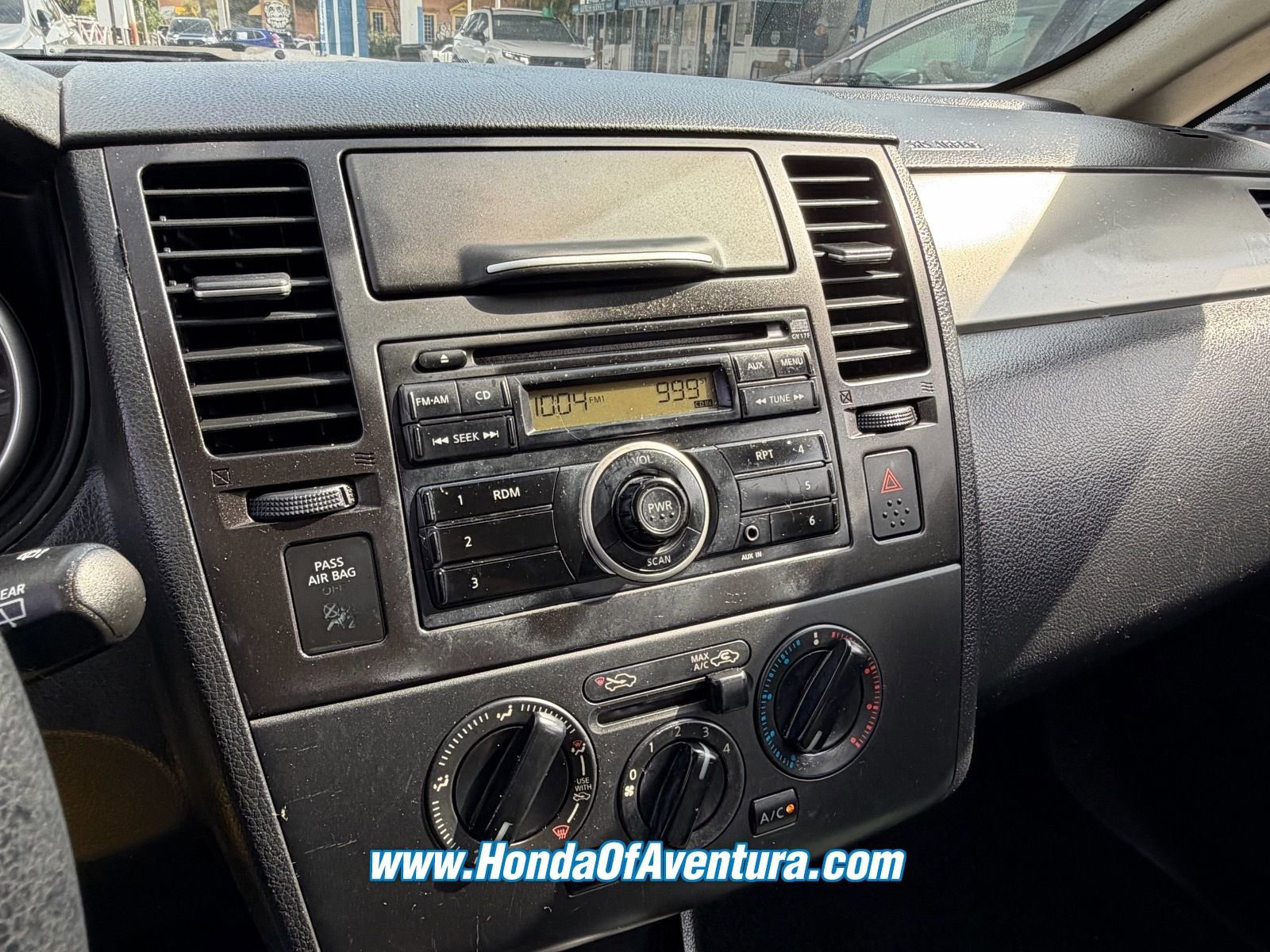 Used 2012 Nissan Versa 1.8 S w/ Plus Pkg FWD image 23
