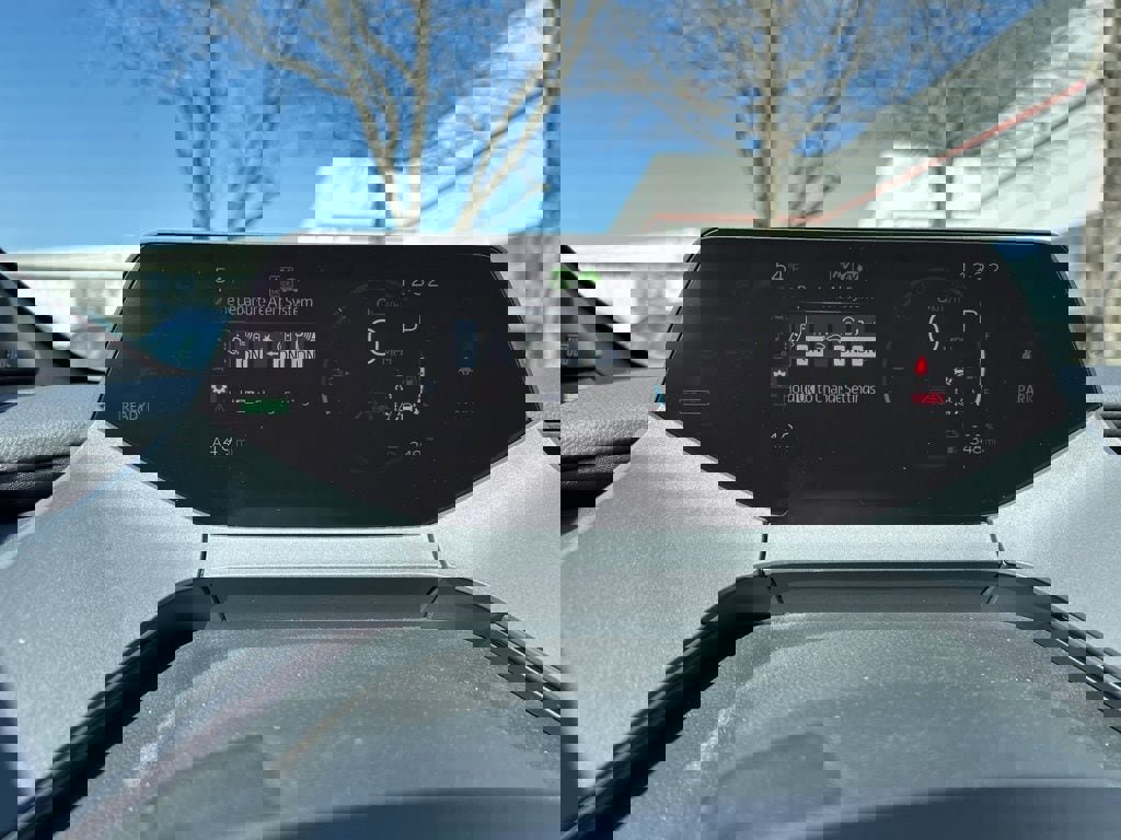 New 2026 Toyota Prius Plug-In Hybrid image 8