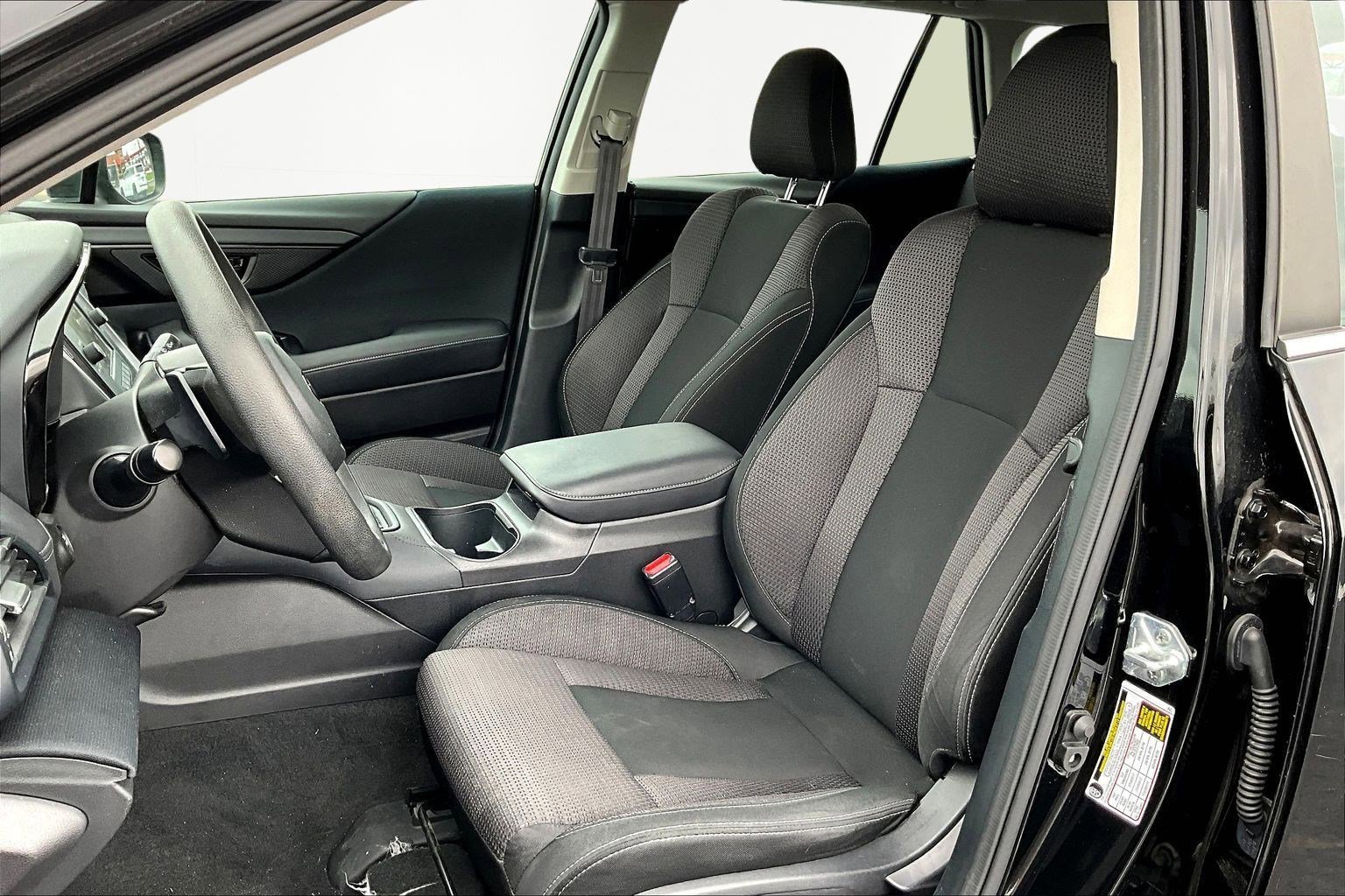 Used 2023 Subaru Outback AWD/4WD image 21