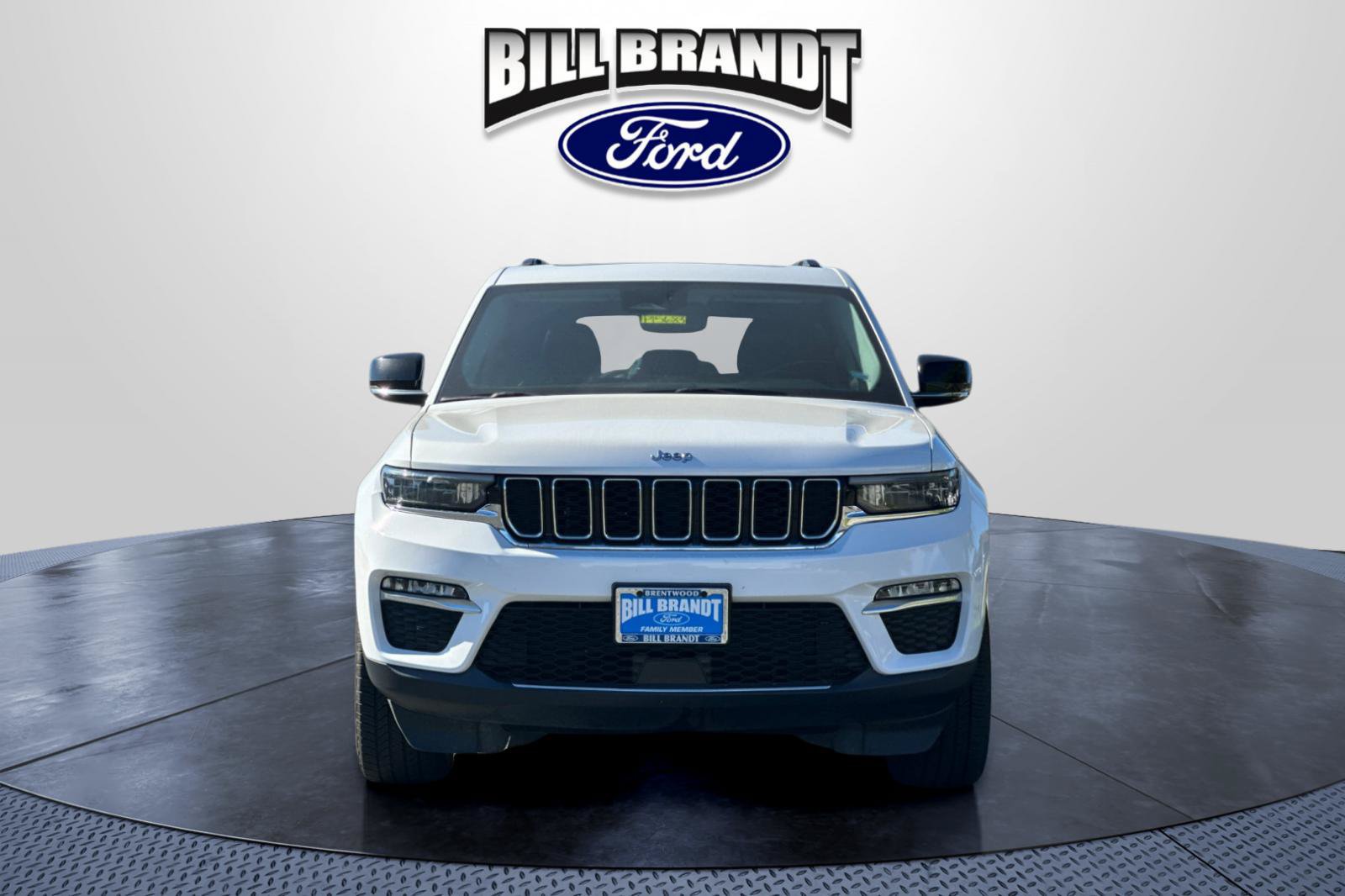 Used 2024 Jeep Grand Cherokee Limited 4xe AWD/4WD image 8