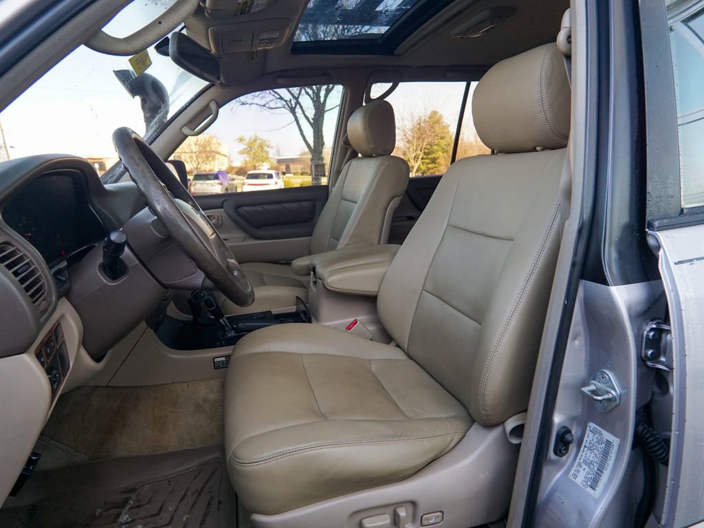 Used 2000 Toyota Land Cruiser image 17