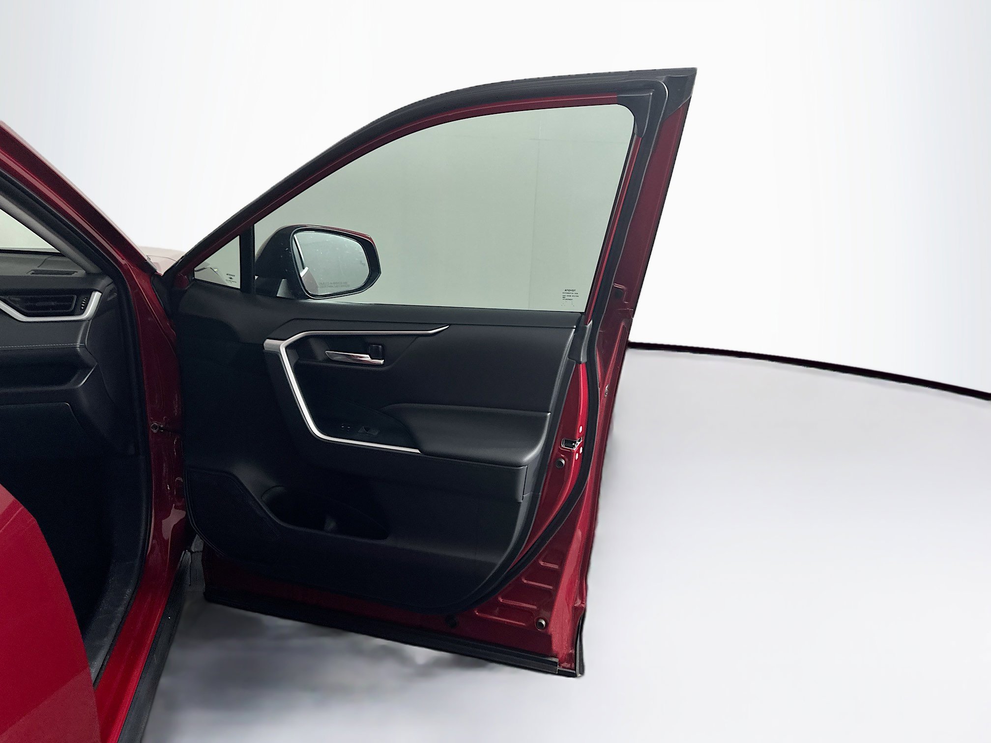 Used 2025 Toyota RAV4 XLE w/ Convenience Package image 35