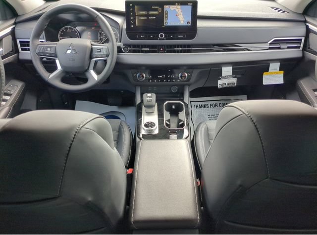 New 2026 Mitsubishi Outlander AWD image 16