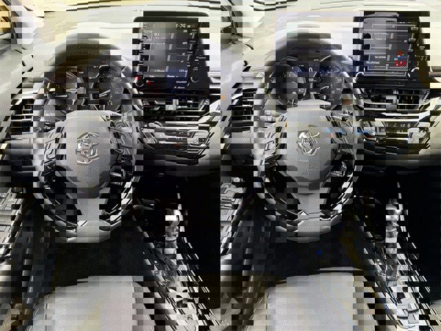 Certified 2021 Toyota C-HR Limited image 12