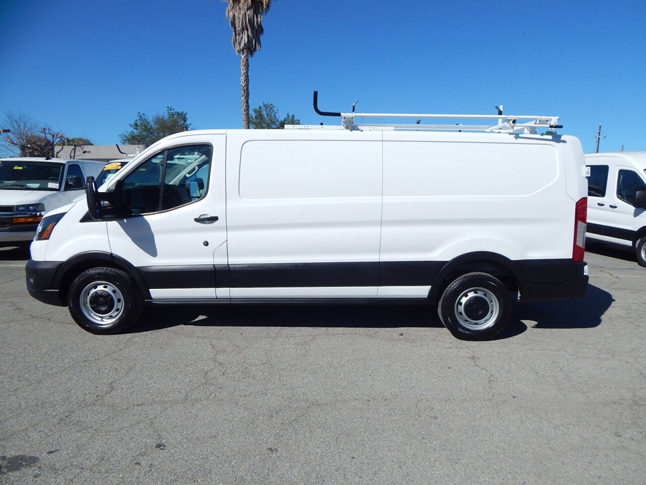 Used 2021 Ford Transit 250 Low Roof image 5