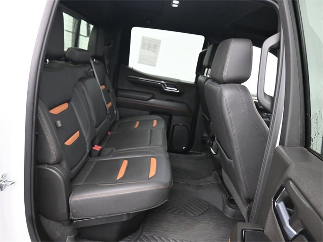 Used 2022 GMC Sierra 1500 AT4 image 6