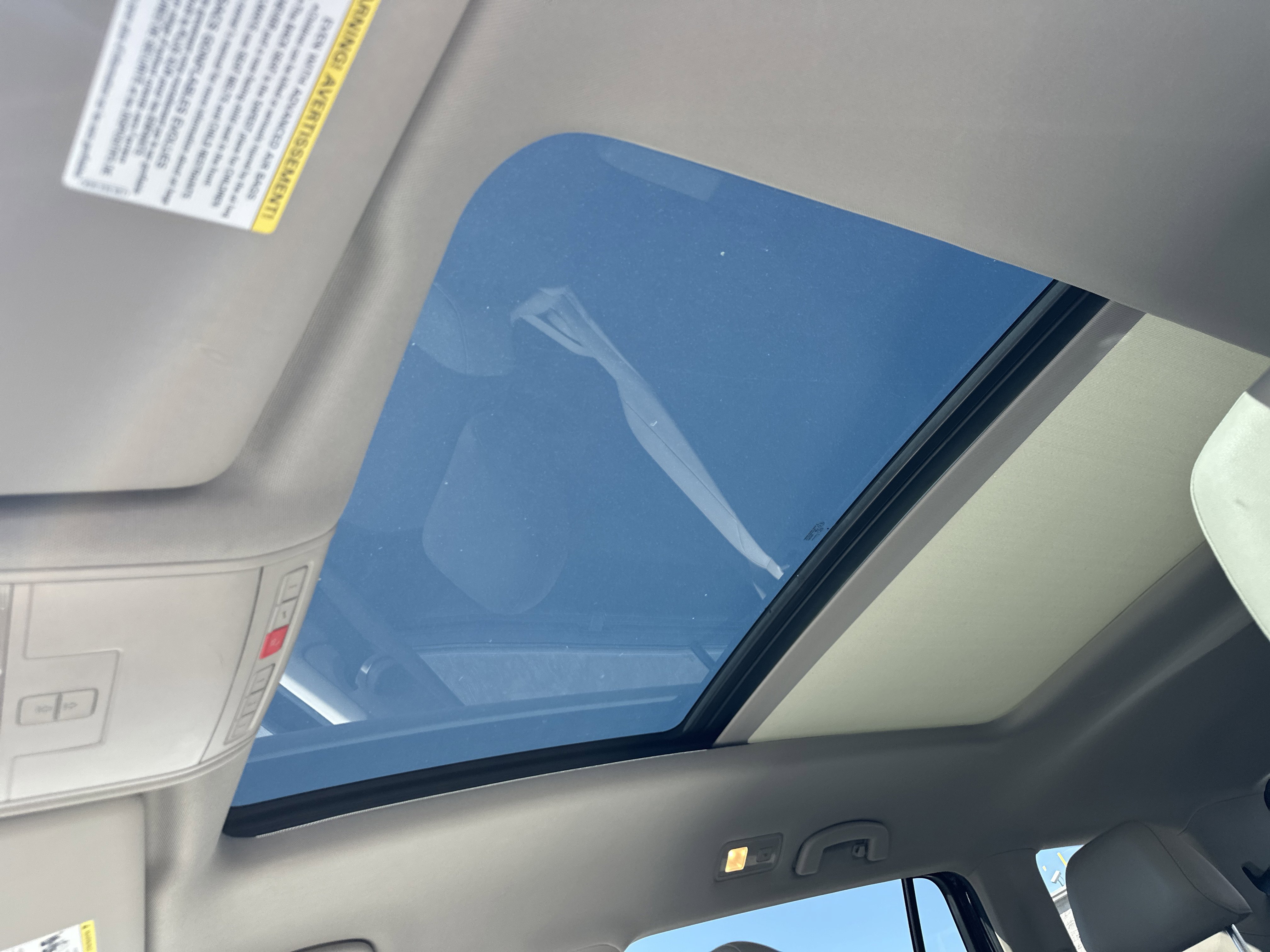 Used 2019 Volkswagen Atlas SEL R-Line image 36