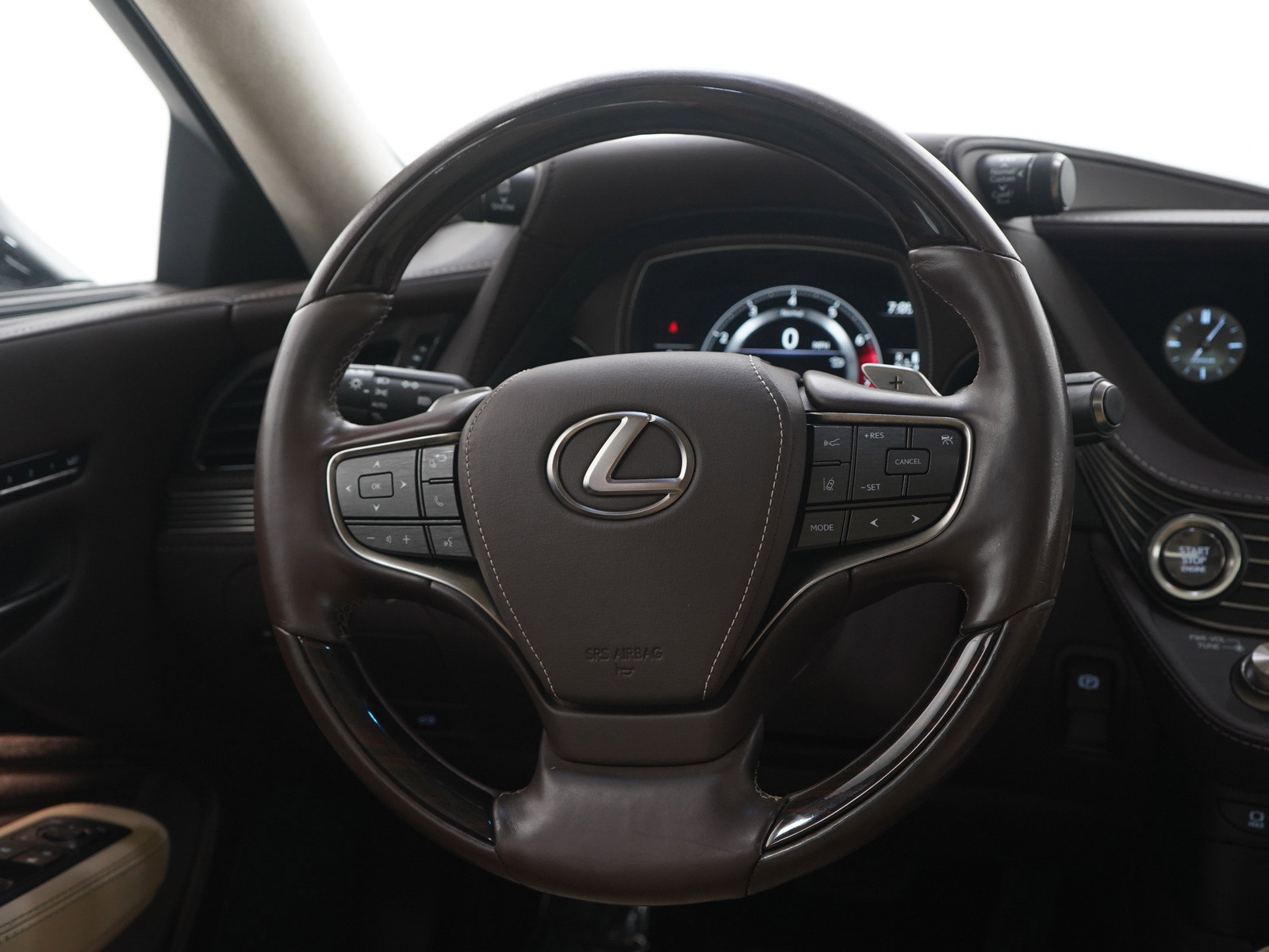 Used 2019 Lexus LS 500 AWD w/ Interior Upgrade Package image 17