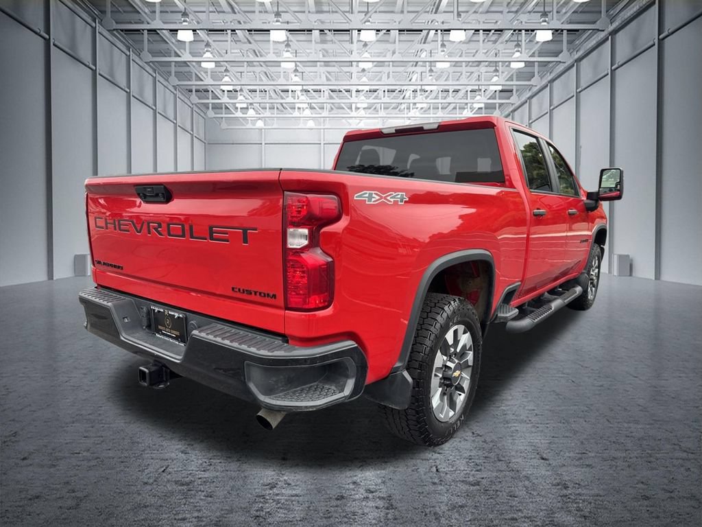 Used 2022 Chevrolet Silverado 2500 Custom w/ Custom Value Package AWD/4WD image 6
