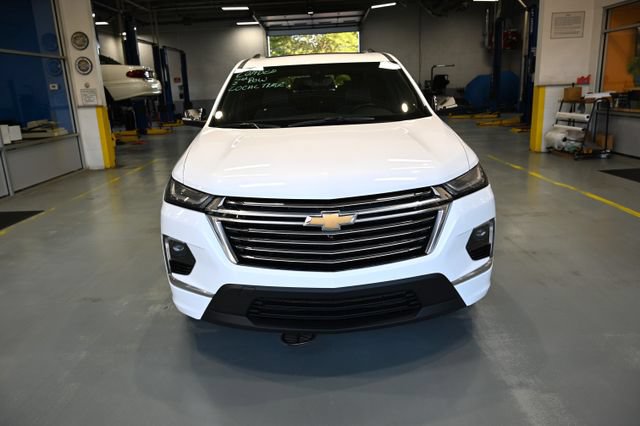 Used 2022 Chevrolet Traverse Premier w/ LPO, Floor Liner Package AWD/4WD image 2