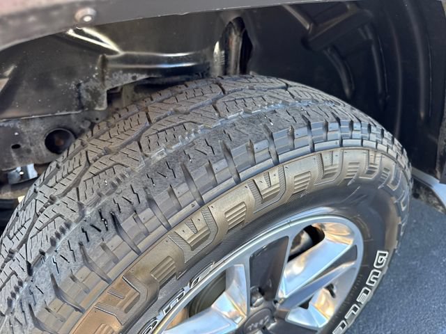 Used 2019 Jeep Wrangler Unlimited Sahara w/ Advanced Safety Group AWD/4WD image 36