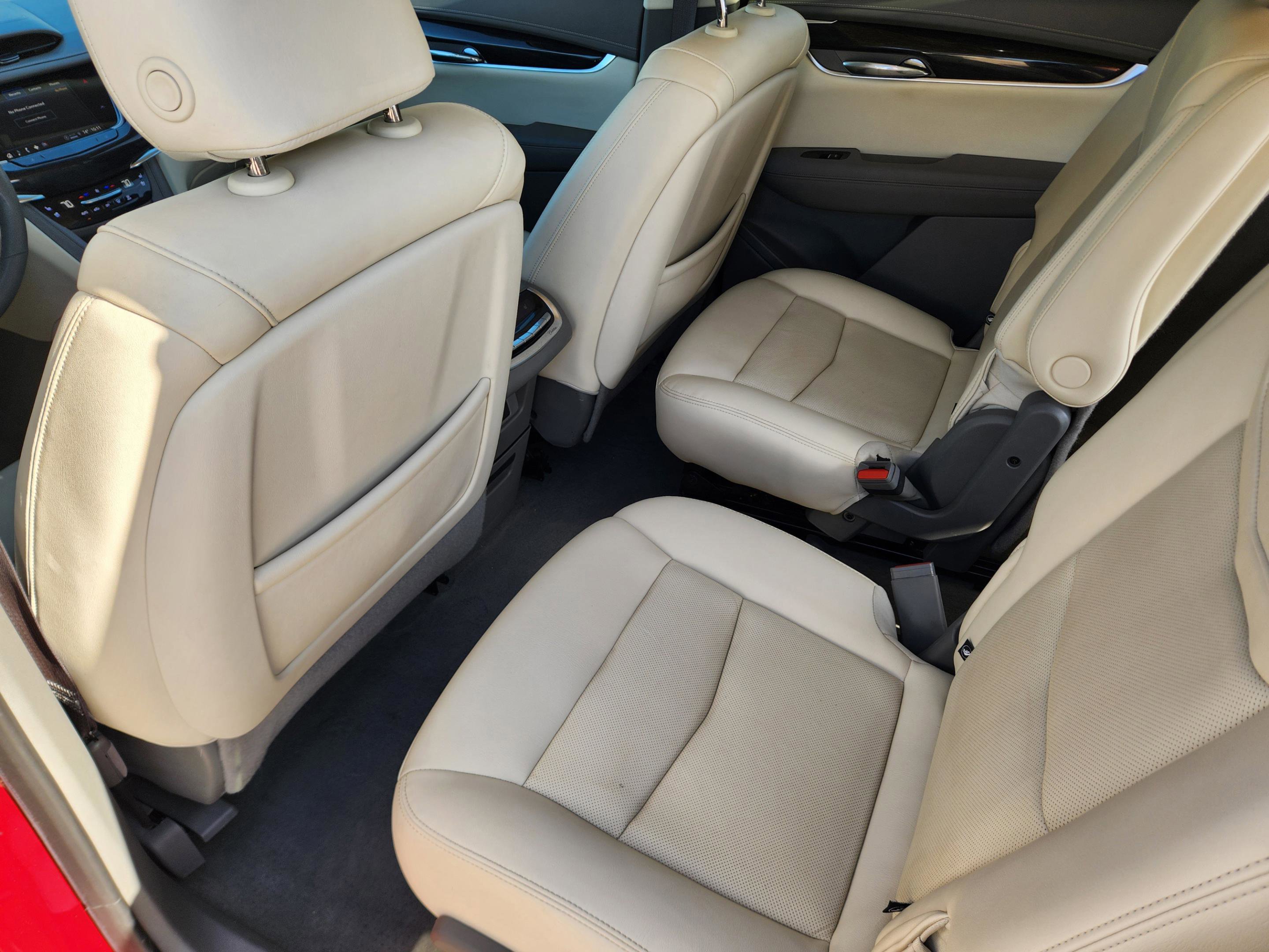 Used 2022 Cadillac XT6 Premium Luxury w/ Technology Package image 39