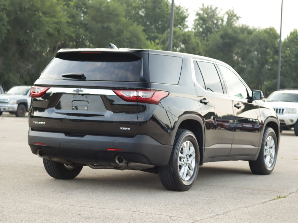 Used 2019 Chevrolet Traverse LS FWD image 7